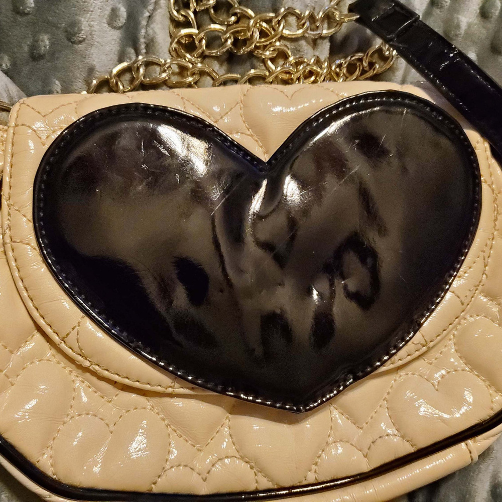 Betsey Johnson Black&White Quilted Purse